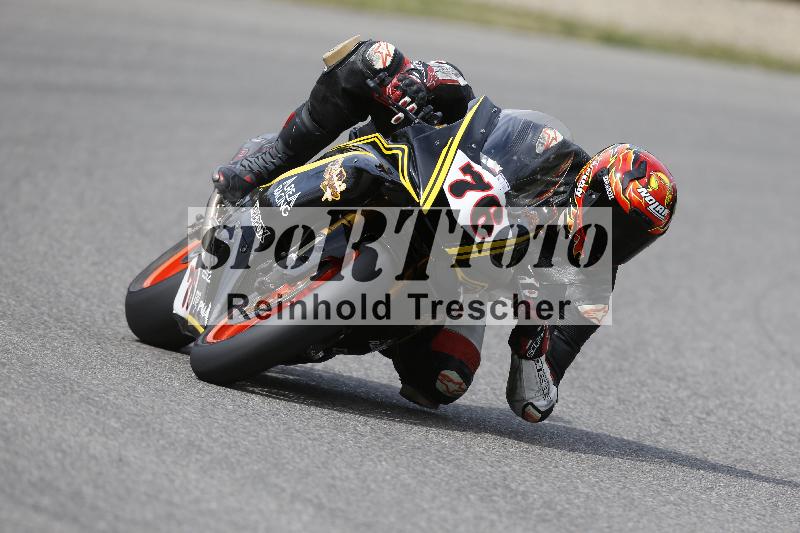 /10 20.04.2026  Pluess Moto Sport ADR/Freies Fahren/76